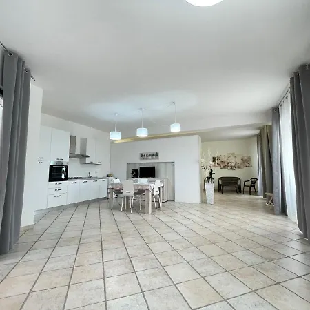 Martina Holidays House Taviano (Lecce)